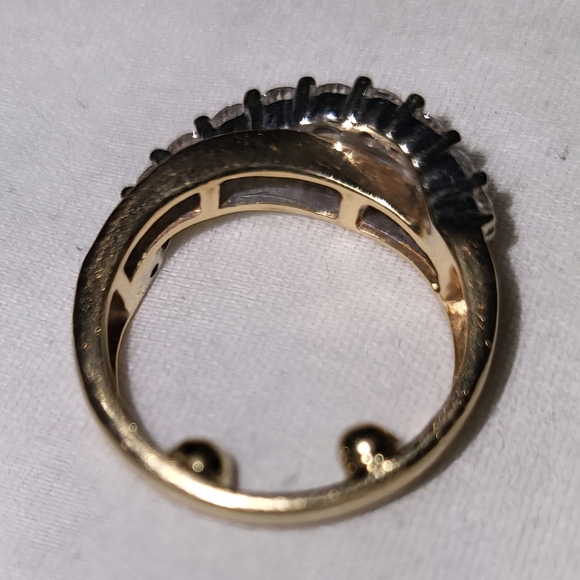 Ladies 14k Yellow & White Gold 1.5 CTW Round & Baguette diamonds crossover ring - Picture 12 of 12